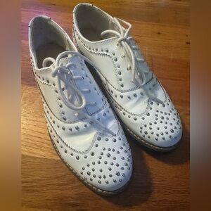 White Studded Oxford Shoes Like New